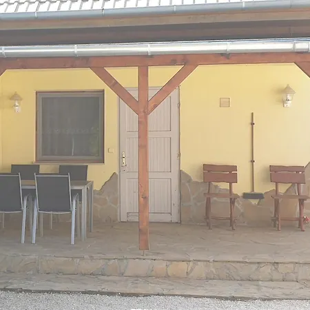 Appartamento Elizabet Apartman *